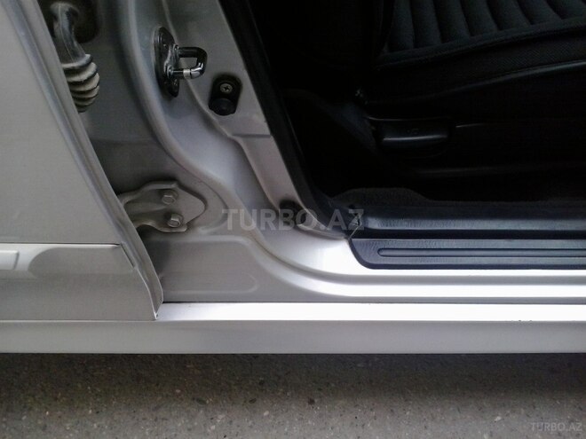 Hyundai Sonata 2004, 124,000 km - 2.0 л - Bakı
