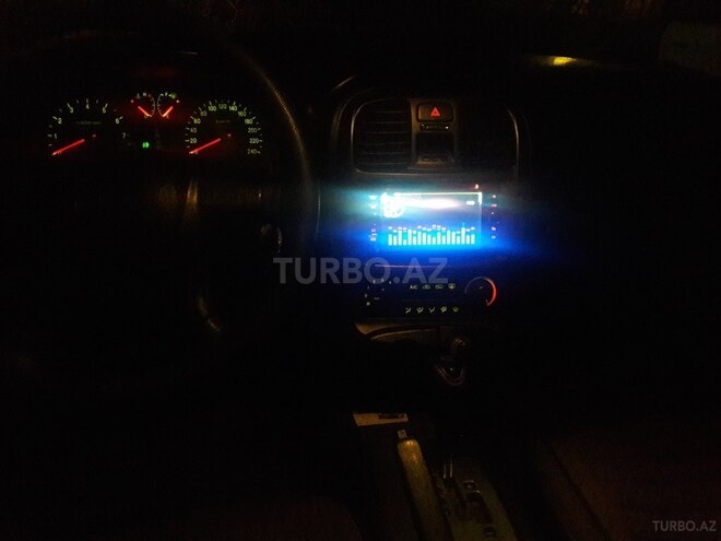 Hyundai Sonata 2004, 124,000 km - 2.0 л - Bakı