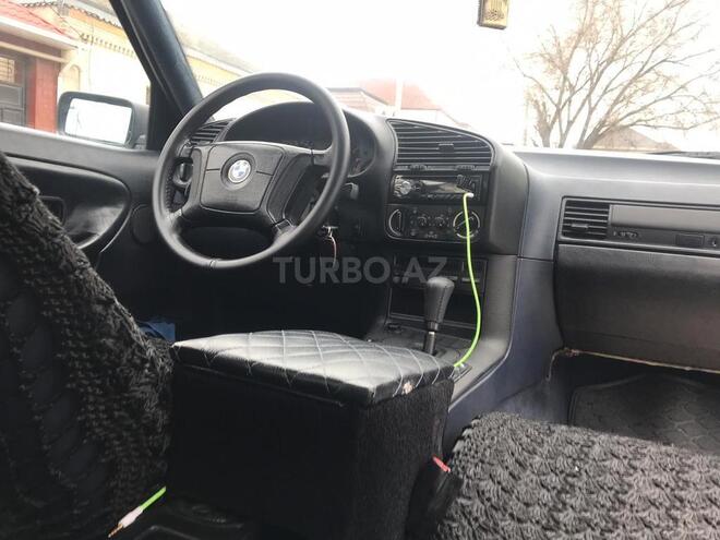 BMW 320 1992, 380,000 km - 2.0 l - Bakı