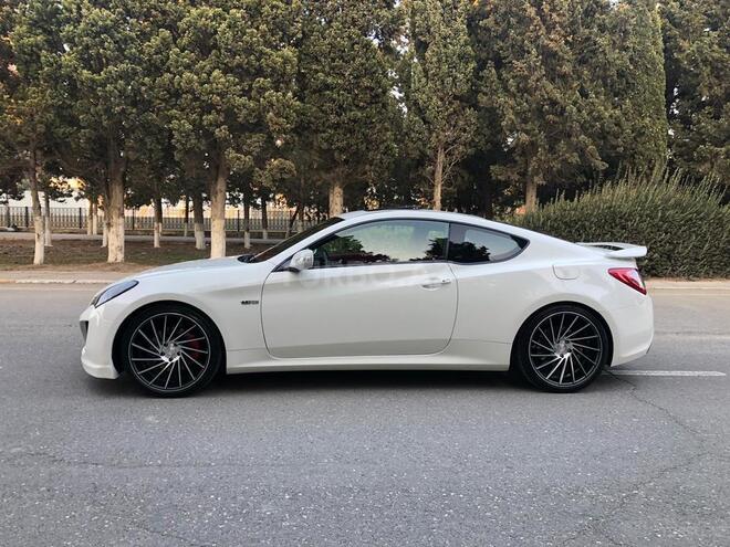 Hyundai Genesis Coupe 2011, 240,100 km - 3.8 л - Sumqayıt