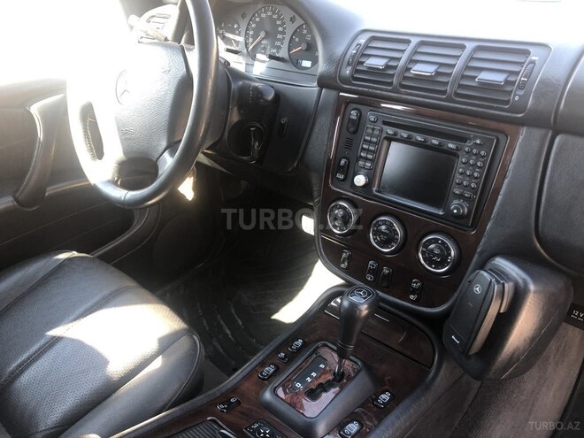 Mercedes ML 270 2004, 175,000 km - 2.7 l - Bakı