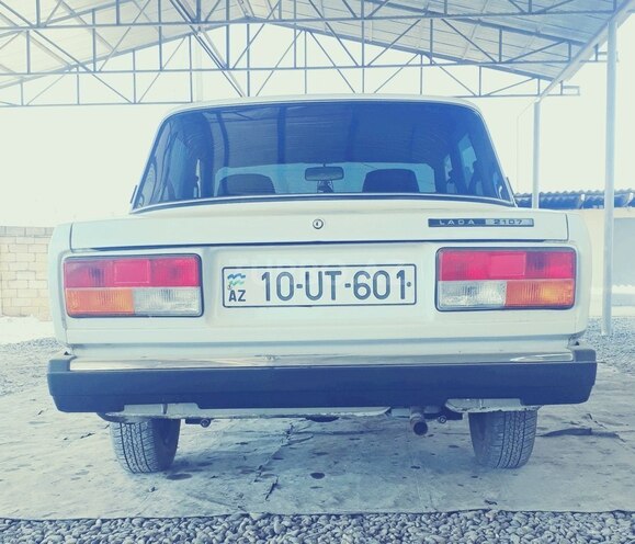LADA (VAZ) 2107 2007, 91,387 km - 1.6 л - Saatlı