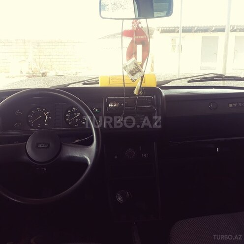 LADA (VAZ) 2107 2007, 91,387 km - 1.6 л - Saatlı