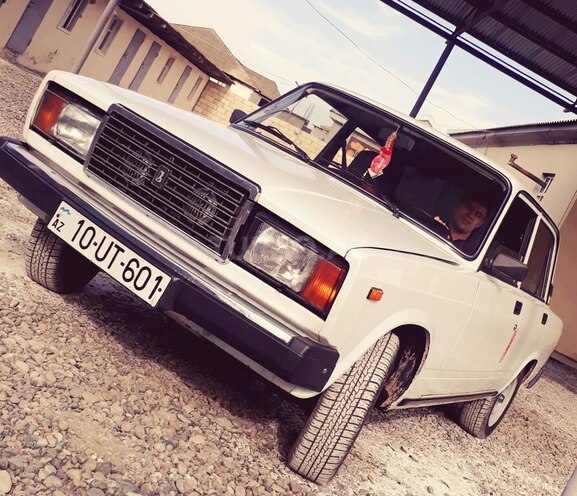 LADA (VAZ) 2107 2007, 91,387 km - 1.6 л - Saatlı