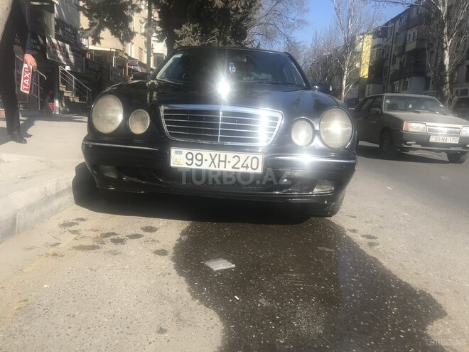Mercedes E 240 2000, 398,359 km - 2.6 л - Bakı