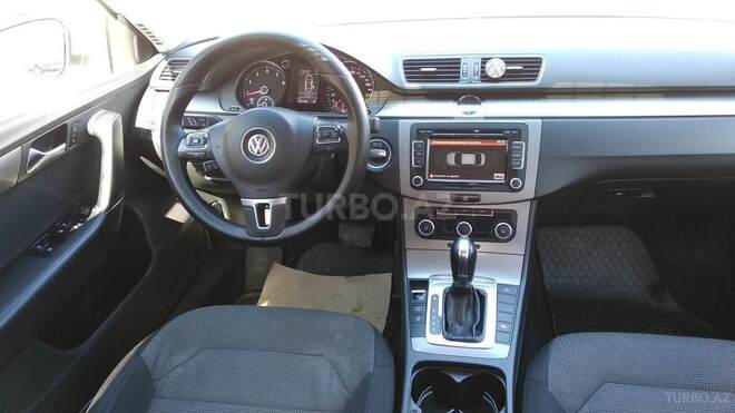 Volkswagen Passat 2012, 179,000 km - 1.8 l - Bakı