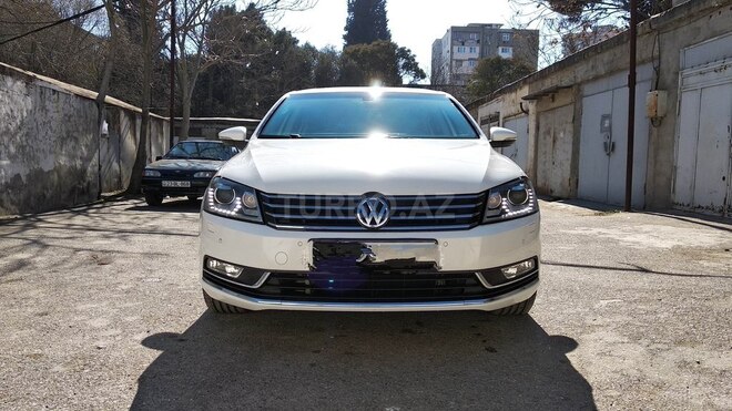 Volkswagen Passat 2012, 179,000 km - 1.8 l - Bakı