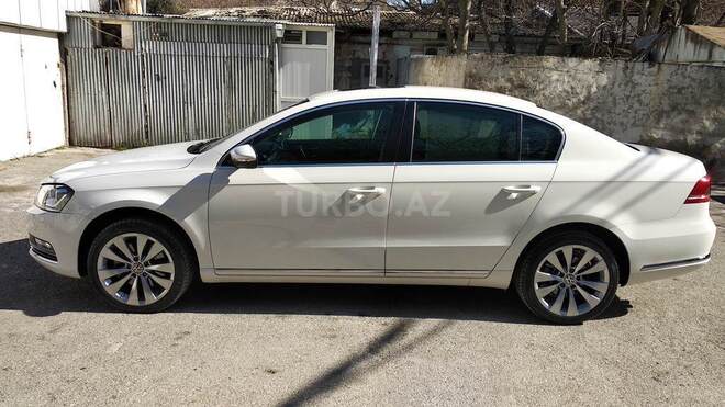 Volkswagen Passat 2012, 179,000 km - 1.8 l - Bakı
