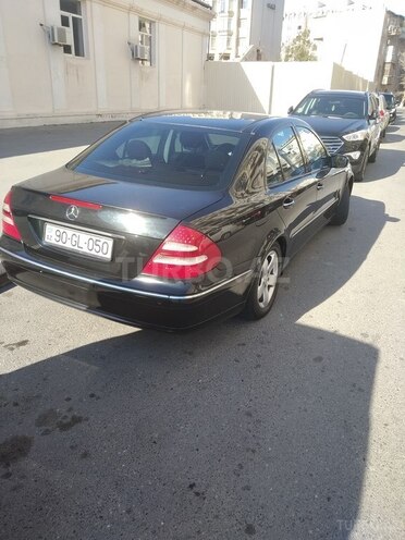 Mercedes E 240 2003, 300,000 km - 2.4 л - Bakı