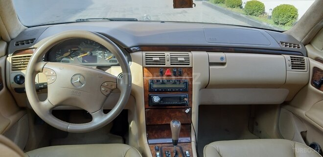 Mercedes E 320 2000, 312,486 km - 3.2 l - Gəncə