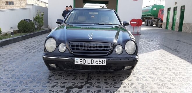 Mercedes E 320 2000, 312,486 km - 3.2 l - Gəncə