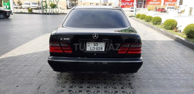 Mercedes E 320 2000, 312,486 km - 3.2 l - Gəncə
