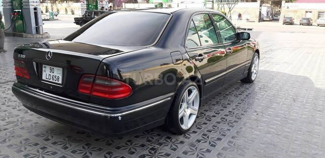 Mercedes E 320 2000, 312,486 km - 3.2 l - Gəncə
