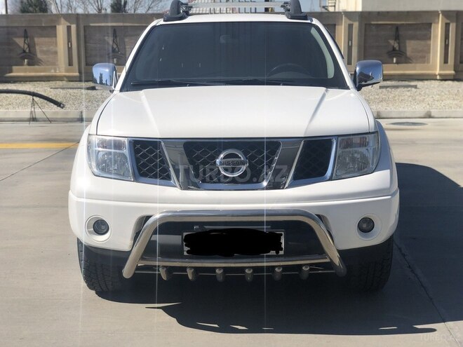 Nissan Navara 2013, 120,000 km - 2.5 l - Bakı