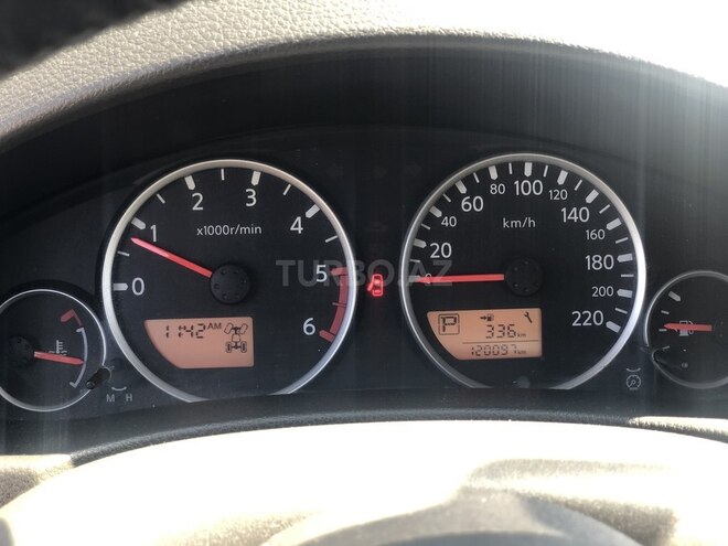 Nissan Navara 2013, 120,000 km - 2.5 l - Bakı