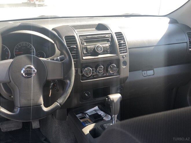 Nissan Navara 2013, 120,000 km - 2.5 l - Bakı