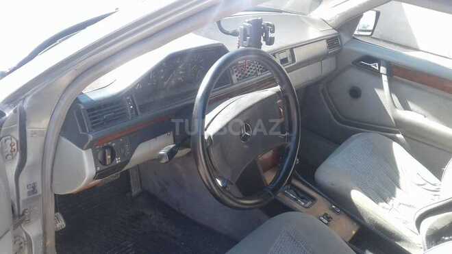 Mercedes E 250 1990, 405,000 km - 2.5 л - Xırdalan