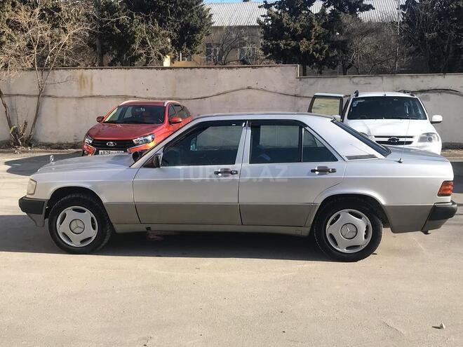 Mercedes 190 1989, 292,000 km - 2.0 l - Bakı