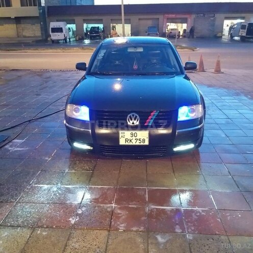 Volkswagen Passat 2003, 236,000 km - 1.8 л - Sumqayıt