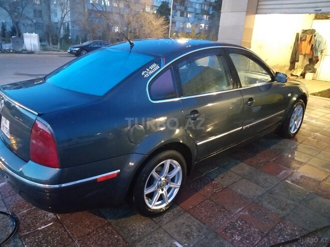 Volkswagen Passat 2003, 236,000 km - 1.8 л - Sumqayıt
