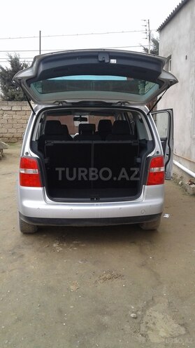Volkswagen Touran 2006, 31,055 km - 2.0 l - Bakı