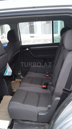 Volkswagen Touran 2006, 31,055 km - 2.0 l - Bakı