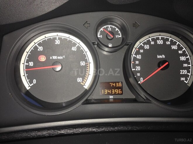 Opel Astra 2006, 135,000 km - 1.3 l - Bakı