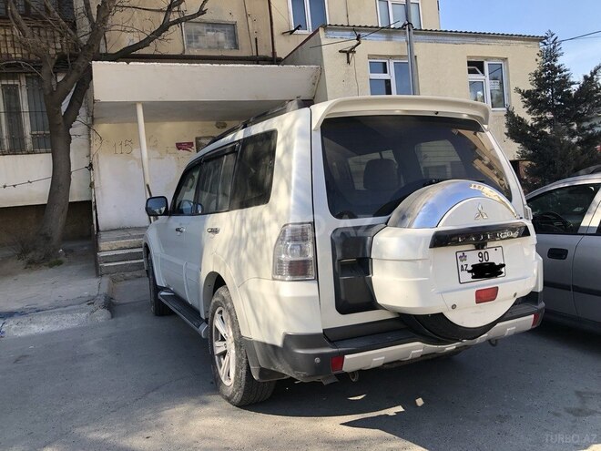 Mitsubishi Pajero 2007, 265,000 km - 3.0 l - Bakı