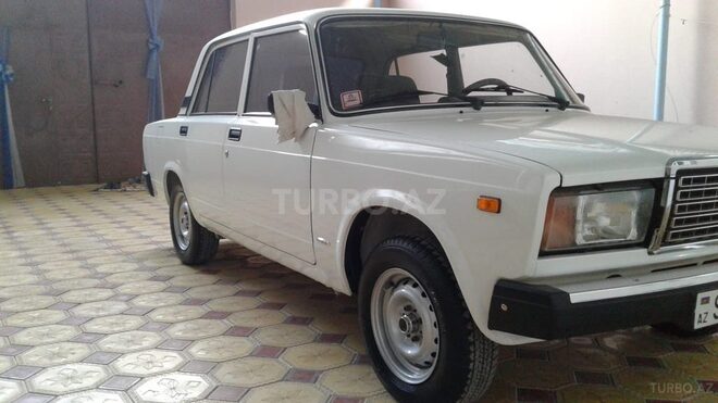 LADA (VAZ) 2107 2011, 165,000 km - 1.6 л - Göygöl