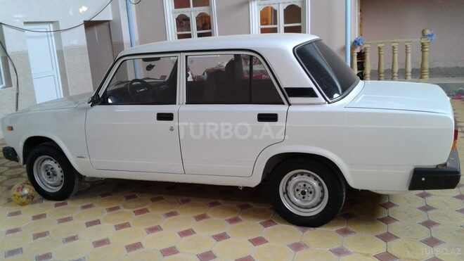 LADA (VAZ) 2107 2011, 165,000 km - 1.6 л - Göygöl