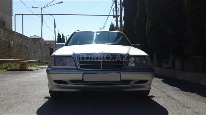 Mercedes C 240 1997, 326,500 km - 2.4 л - Bakı