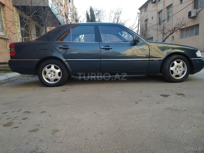 Mercedes C 220 1996, 420,000 km - 2.2 l - Bakı