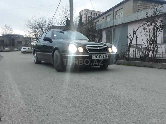 Mercedes E 220 2000, 250,000 km - 2.2 l - Şamaxı