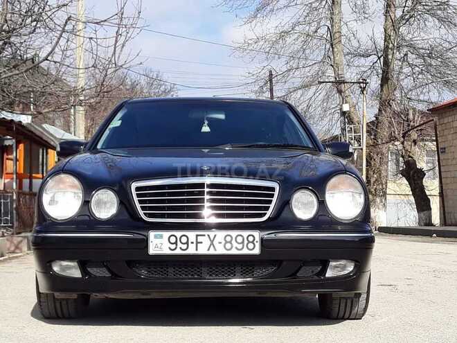 Mercedes E 220 2000, 250,000 km - 2.2 l - Şamaxı