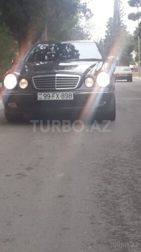 Mercedes E 220 2000, 250,000 km - 2.2 l - Şamaxı