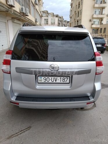 Toyota Prado 2014, 80,000 km - 2.7 l - Bakı