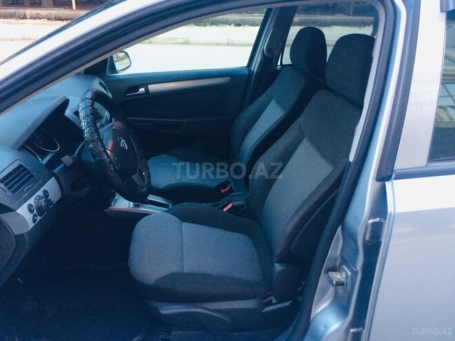 Opel Astra 2005, 180,559 km - 1.8 l - Bakı