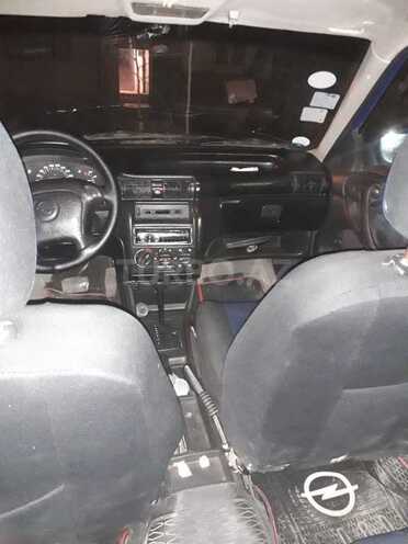 Opel Astra 1995, 340,000 km - 1.6 l - Sumqayıt