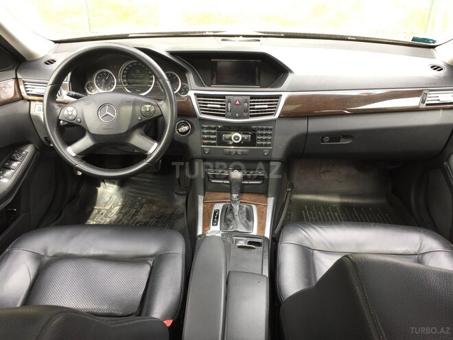Mercedes E 220 2009, 182,000 km - 2.2 l - Bakı