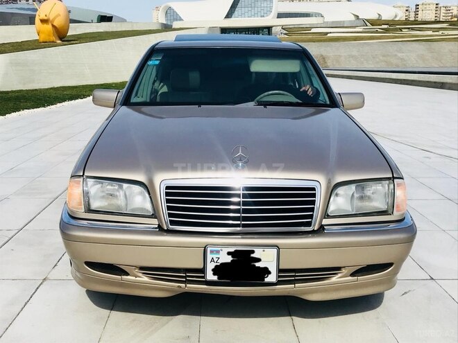 Mercedes C 230 2000, 225,000 km - 2.3 l - Bakı