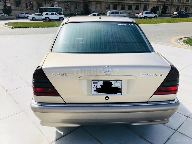 Mercedes C 230 2000, 225,000 km - 2.3 l - Bakı