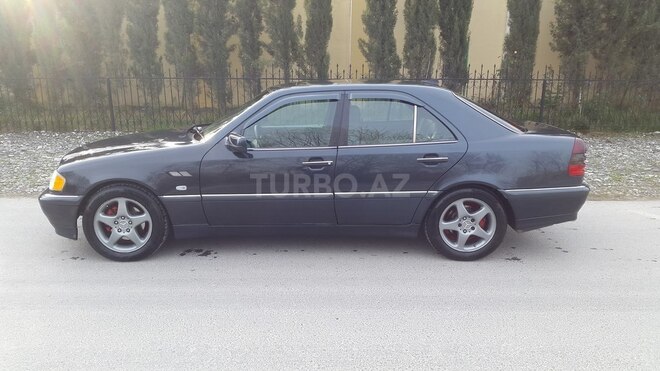 Mercedes C 240 1997, 240,000 km - 2.4 l - Ucar
