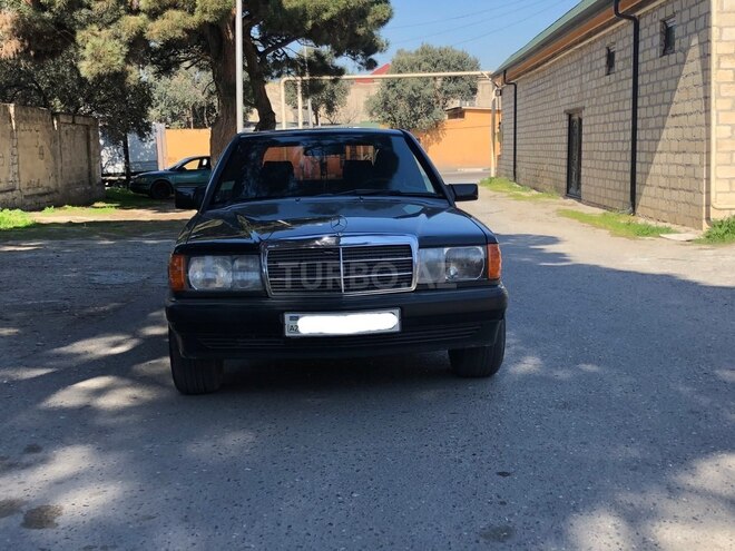 Mercedes 190 1993, 235,897 km - 2.0 л - Bakı