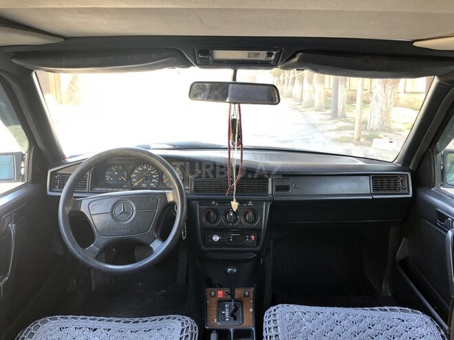 Mercedes 190 1993, 235,897 km - 2.0 л - Bakı