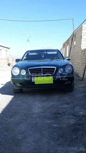 Mercedes E 240 1999, 213,120 km - 2.4 l - Gəncə