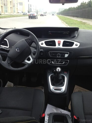Renault Scenic 2010, 182,000 km - 1.5 л - Bakı