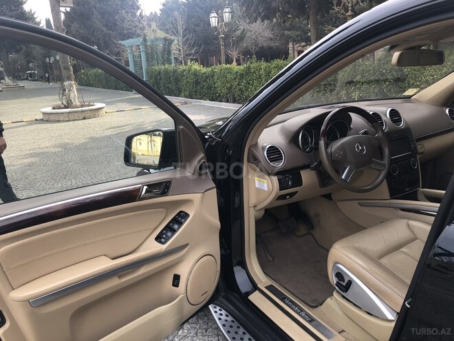 Mercedes GL 550 2010, 130,000 km - 5.5 l - Bakı