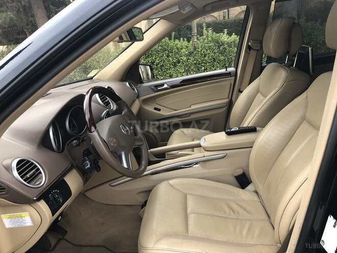 Mercedes GL 550 2010, 130,000 km - 5.5 l - Bakı
