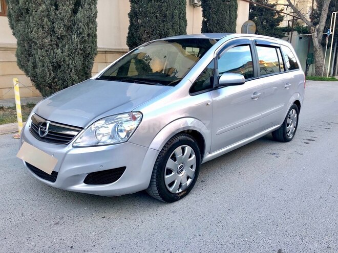 Opel Zafira 2008, 151,000 km - 1.9 l - Bakı