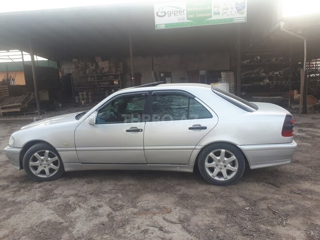 Mercedes C 240 1998, 80,000 km - 2.4 l - Xaçmaz